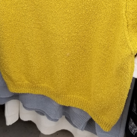 New Anthropologie Valentina Marigold Short Sleeves Sweater Vneck Knit Top - Picture 5 of 5
